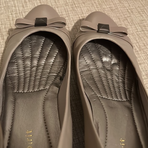 🦋 Easy Spirit tan nude low heel pump with bow. Size 7 - Picture 6 of 10